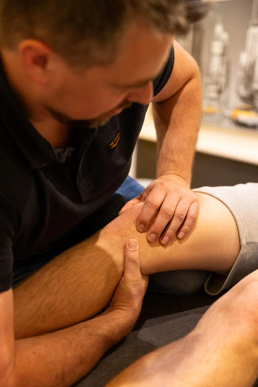 Behandeling fysio bij knieklachten